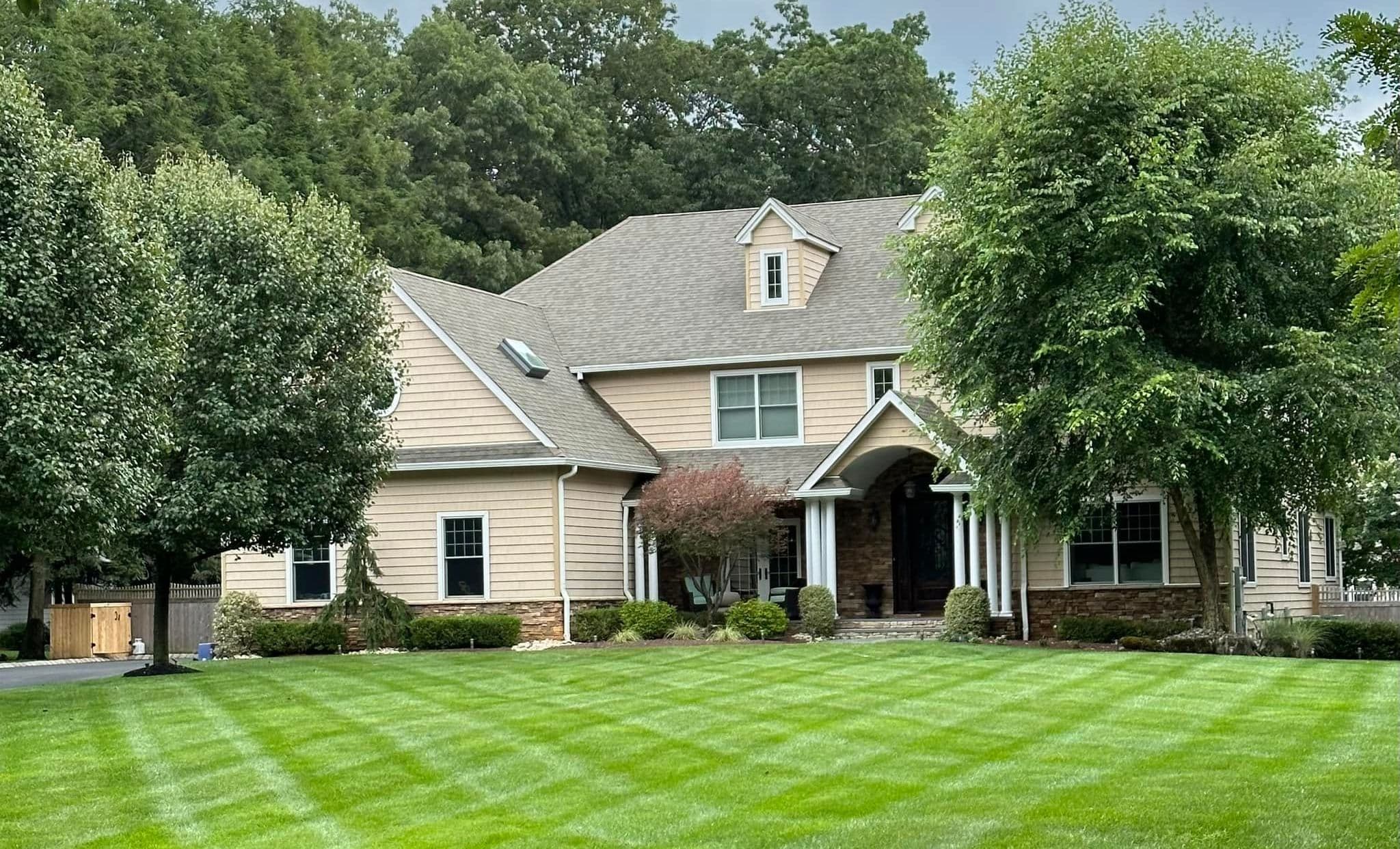 Lawn Care Done Right by MMJ Lawncare LLC